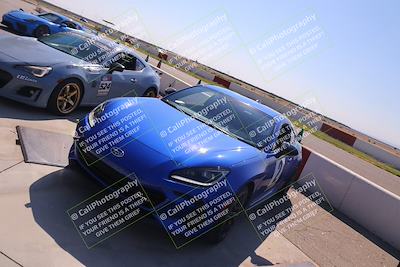 media/Sep-14-2025-Speed Ventures (Sun) [[b2951cd086]]/Around the Pits/